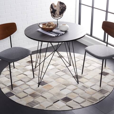 SAFAVIEH Handmade Studio Leather Pompilia Natural Hide Leather Rug