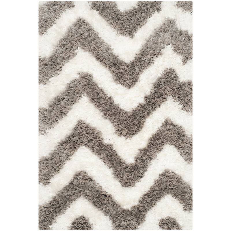SAFAVIEH Handmade Barcelona Shag Rayya Polyester Rug