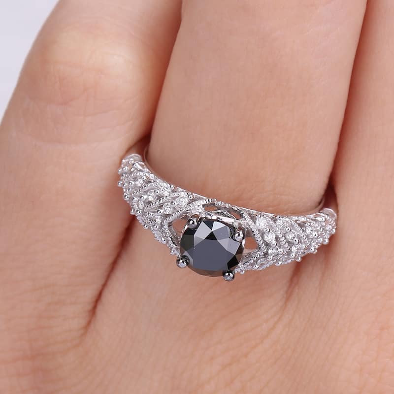 Miadora 4/5ct TDW Round-cut Black and White Diamond Vintage Chevron Engagement Ring 14k White Gold