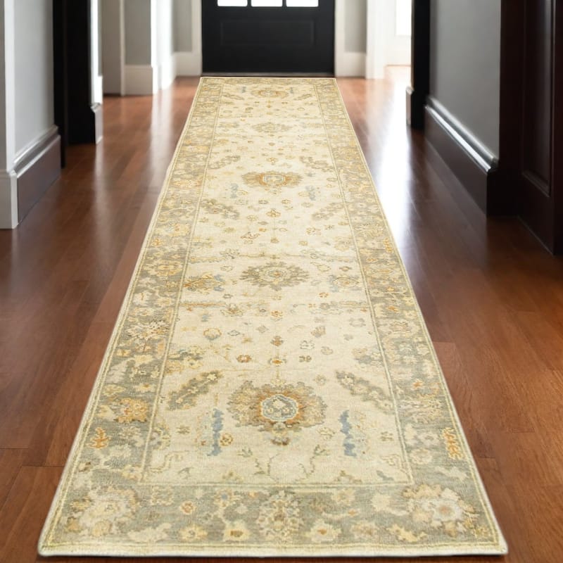 HomeRootsOriental Traditional Rectangle Area Rug - 120.08' X '29.53' X '0.16