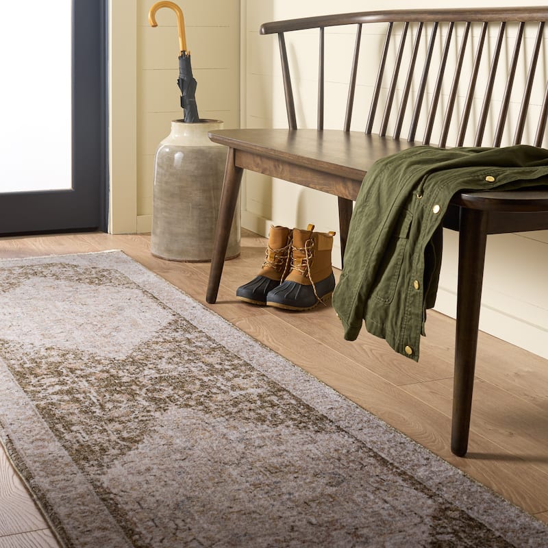 Martha Stewart Rabija Traditional Rug - 2'6" x 8' - Ivory/Sage