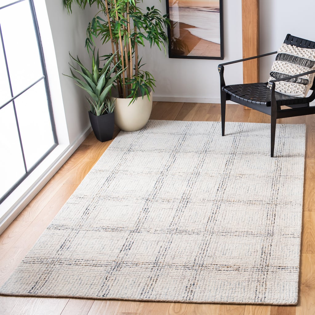 SAFAVIEH Handmade Abstract Catela Checkered Wool Rug