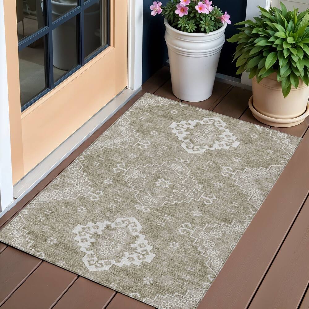 HomeRoots Medallion Traditional Rectangle Outdoor Rug
