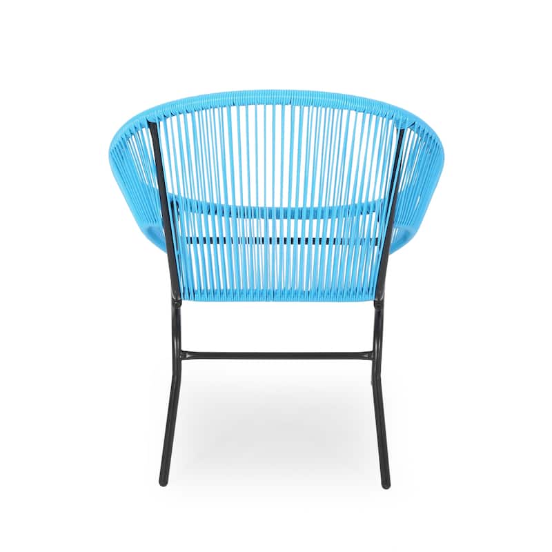 Stylish and Comfortable Outdoor Seating