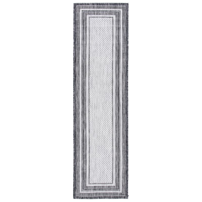 SAFAVIEH Courtyard Vickie Indoor/ Outdoor Waterproof Patio Backyard Rug