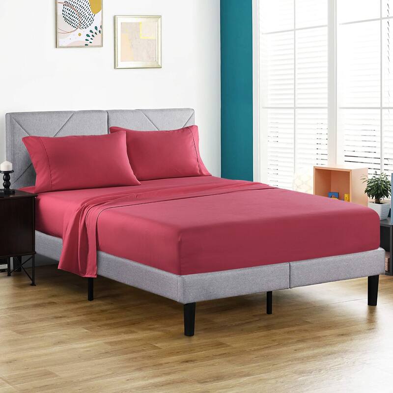 4 Piece Brushed Microfiber Bed sheet Set Wrinkle, Fade, Stain Resistant - Burgundy - Queen