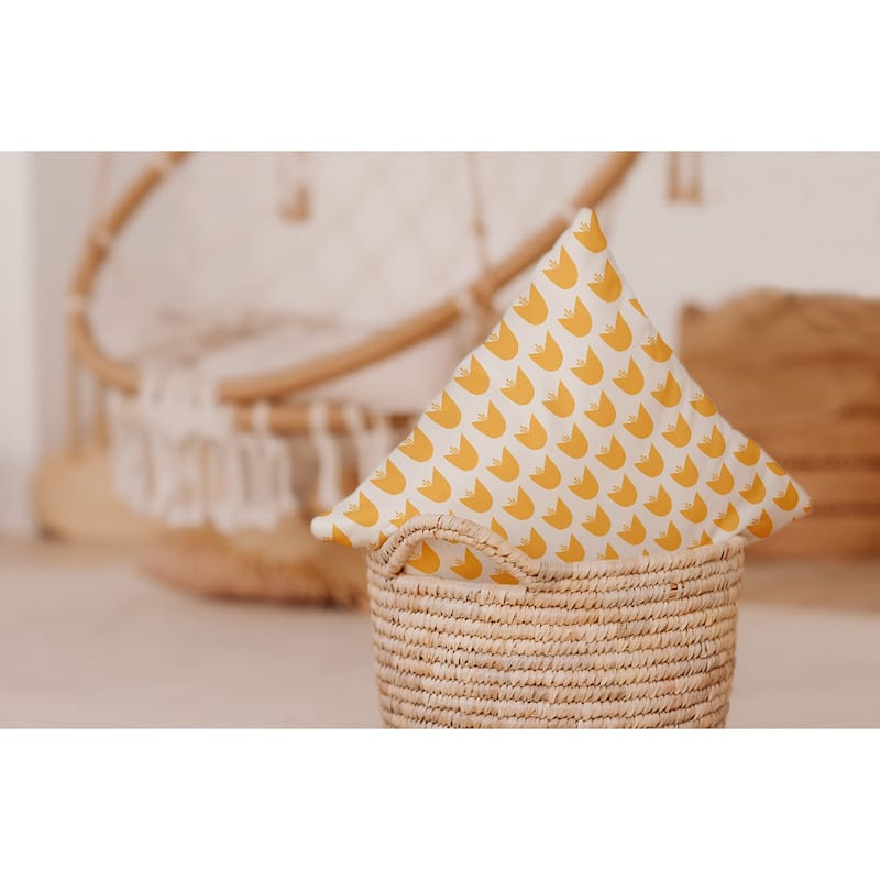 Simple Tulip Design Decorative Indoor Pillow
