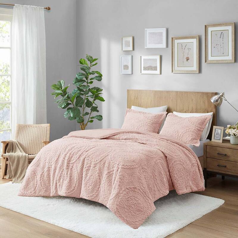 Embroidered Medallion Ultra Plush Comforter Mini Set