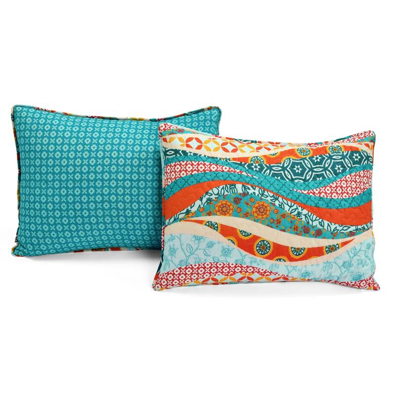 Lush Decor Hailey Watercolor Wave Reversible 3 Piece Cotton Quilt Set