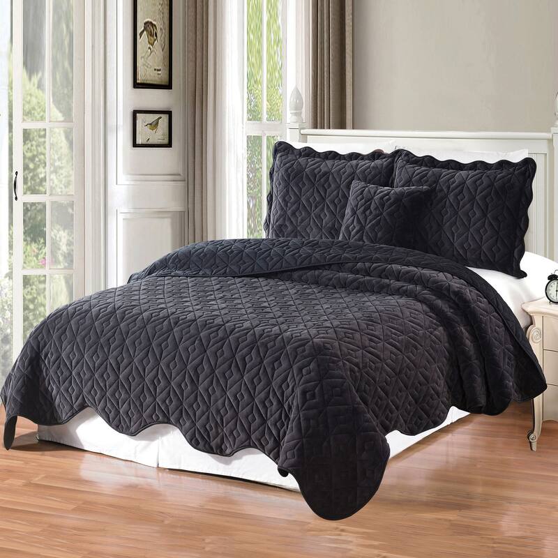 Serenta Diamond Flannel Quilted 4-piece Coverlet Set