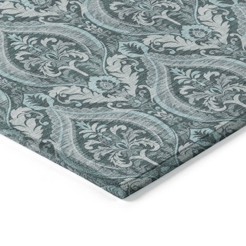 Machine Washable Indoor/ Outdoor Damask Chantille Rug