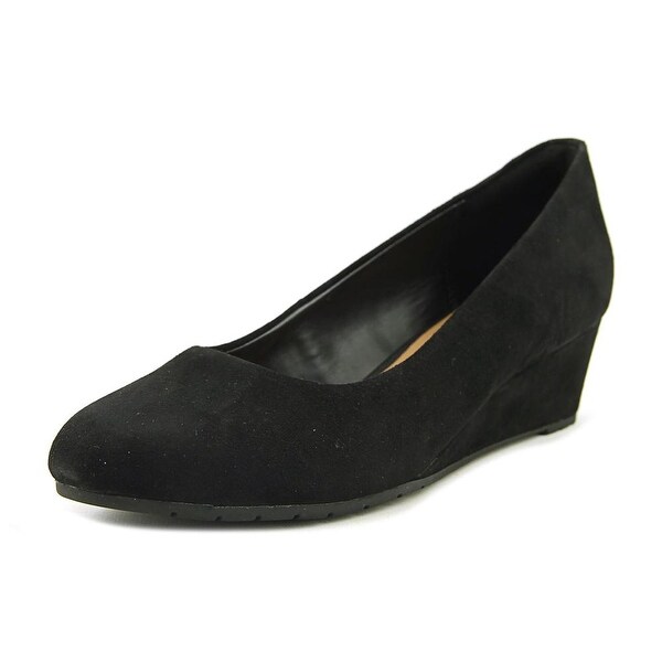 clarks artisan black