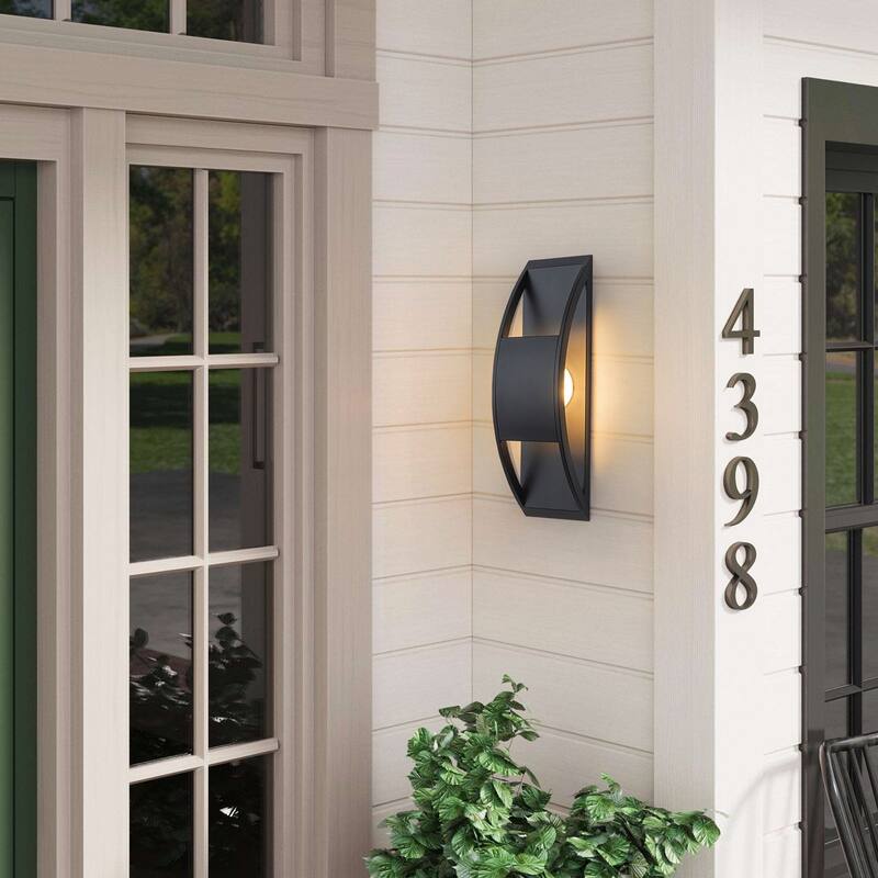 1-Light Matte Black Integrated LED Outdoor Wall Sconce