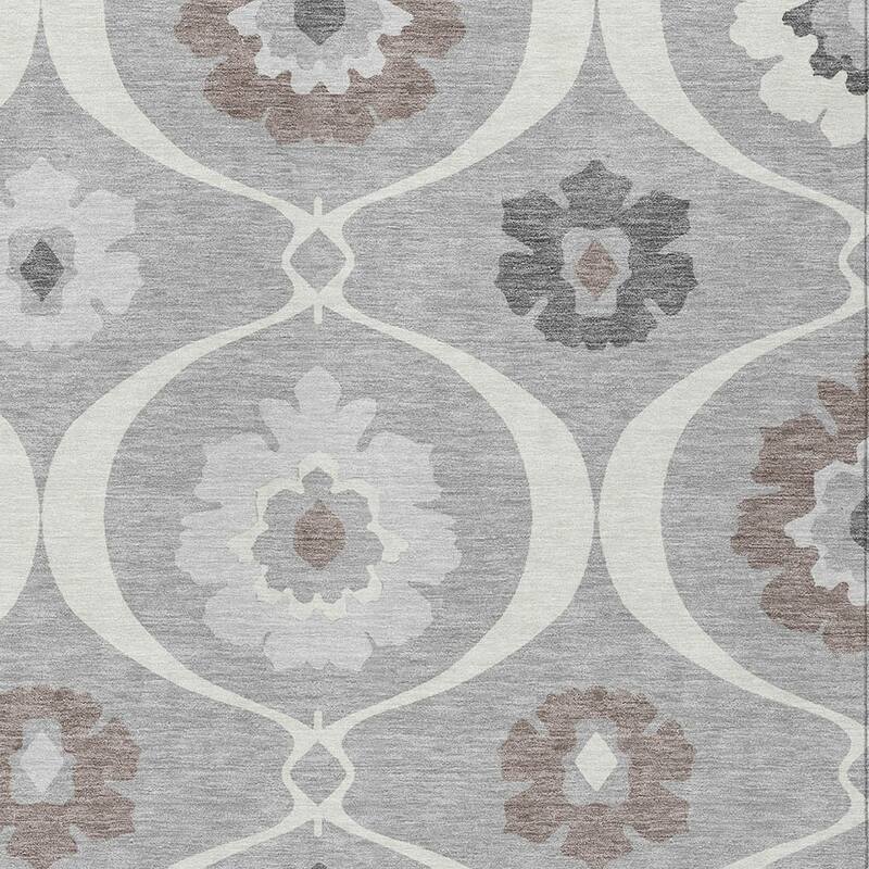 HomeRoots Medallion Transitional Rectangle Outdoor Rug