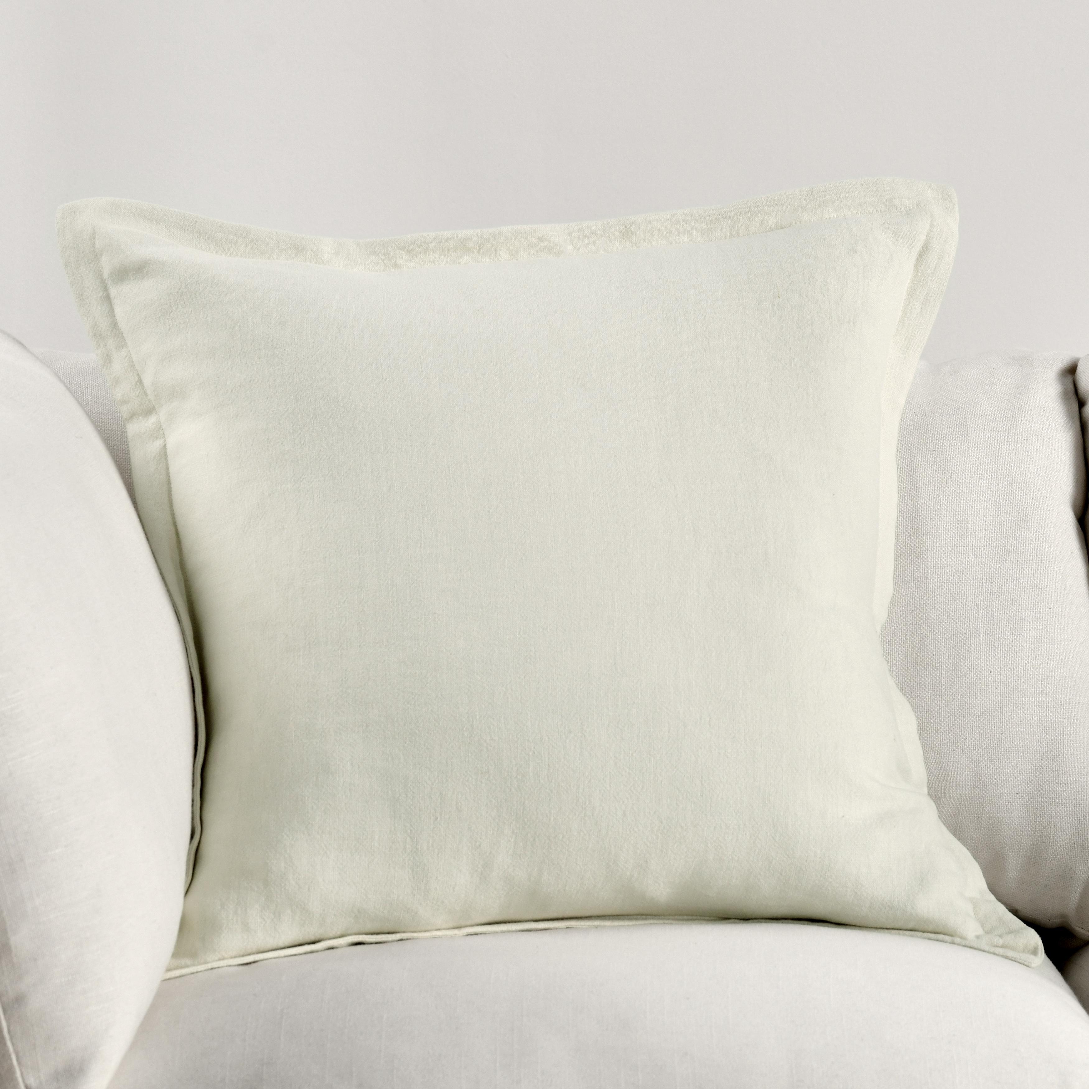 Amy Linen 22-inch Square Throw Pillow