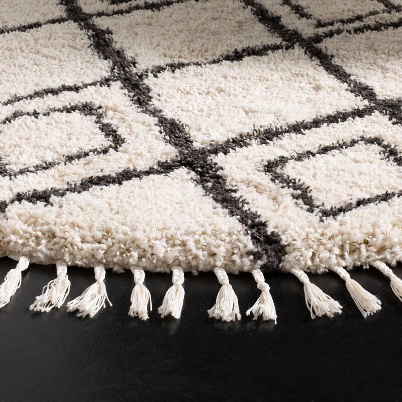 SAFAVIEH Moroccan Fringe Shag Geoff 2-inch Thick Rug