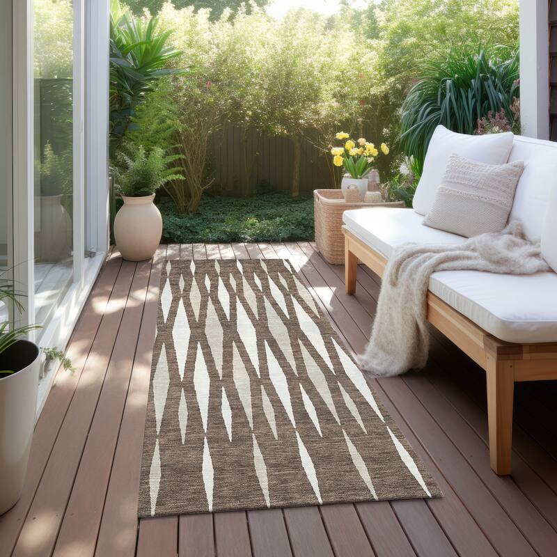 Machine Washable Indoor/ Outdoor Chantille Mosaic Contemporary Rug - Brown - 2'3" x 7'6"