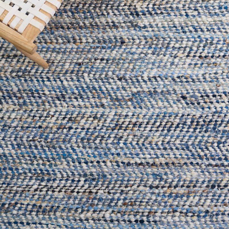 SAFAVIEH, Handmade Natura Janka Wool & Leather Rug