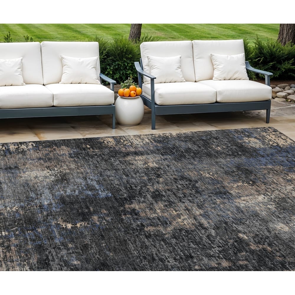 HomeRoots Abstract Transitional Rectangle Outdoor Rug