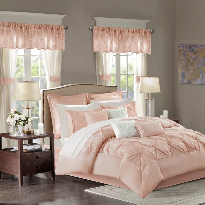 Madison Park Essentials Loretta 24-Piece Room in a Bag with Window Panels and Sheet Set