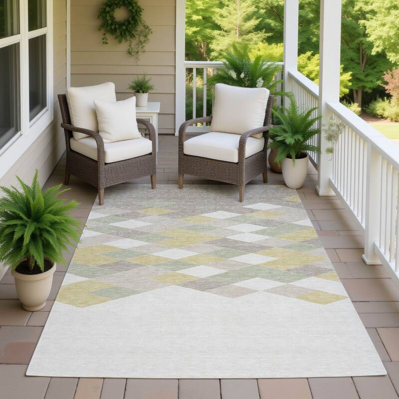 Machine Washable Indoor/ Outdoor Modern Avo Chantille Rug