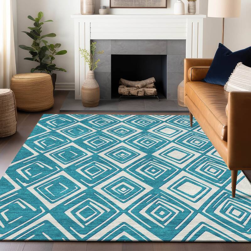 Machine Washable Indoor/ Outdoor Chantille Contemporary Diamonds Rug