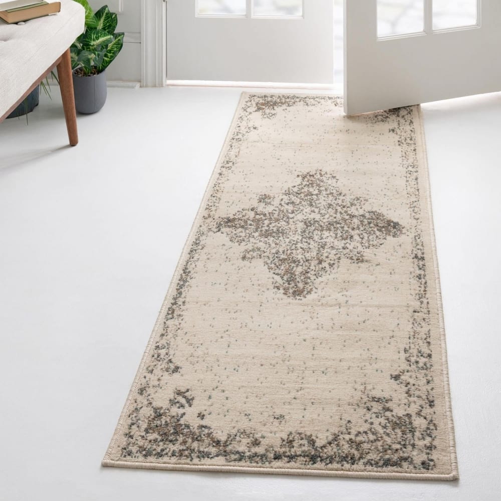Contemporary Daisy Collection Area Rug