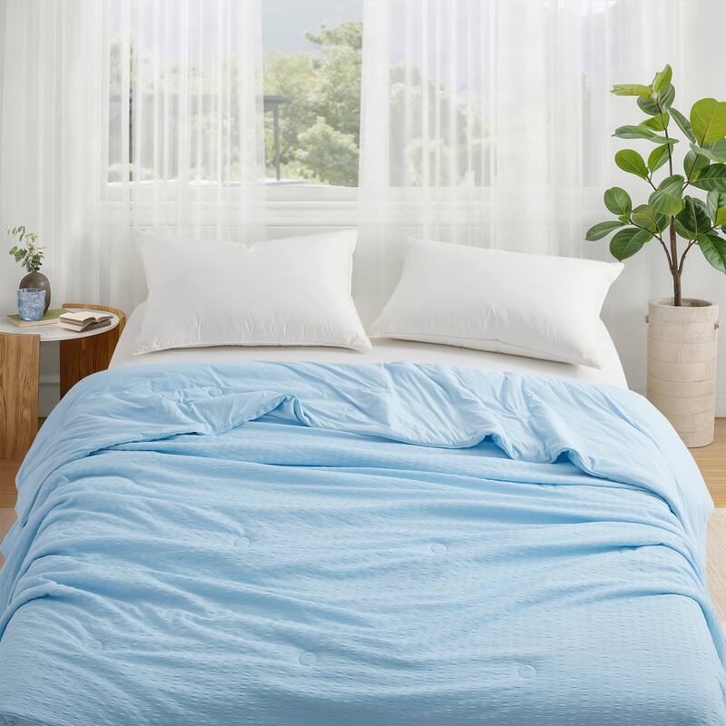 Lightweight Cooling Reversible Bed Blanket, Breathable Seersucker Comforter for Hot Sleepers
