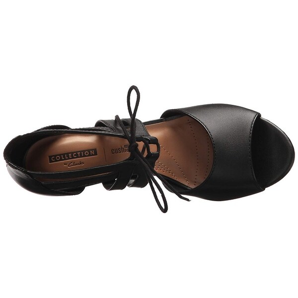 Clarks Womens Adriel Elaina Leather