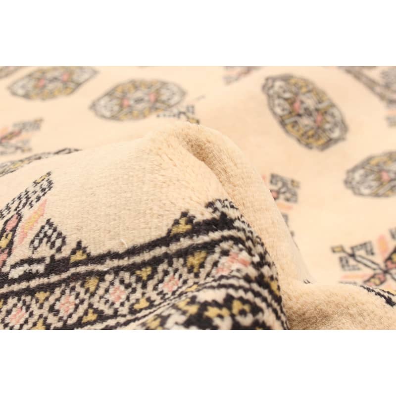 ECARPETGALLERY Hand-knotted Peshawar Bokhara Beige, Cream Wool Rug - 4'0 x 6'3