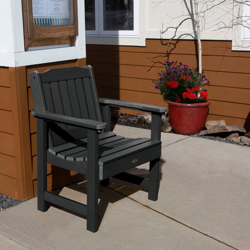 Highwood Commercial Grade Springville Lounge Chair