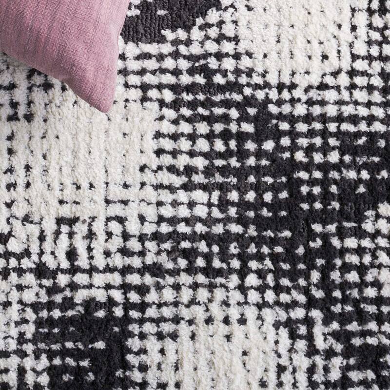 SAFAVIEH Audrey Felicita Modern & Contemporary Rug