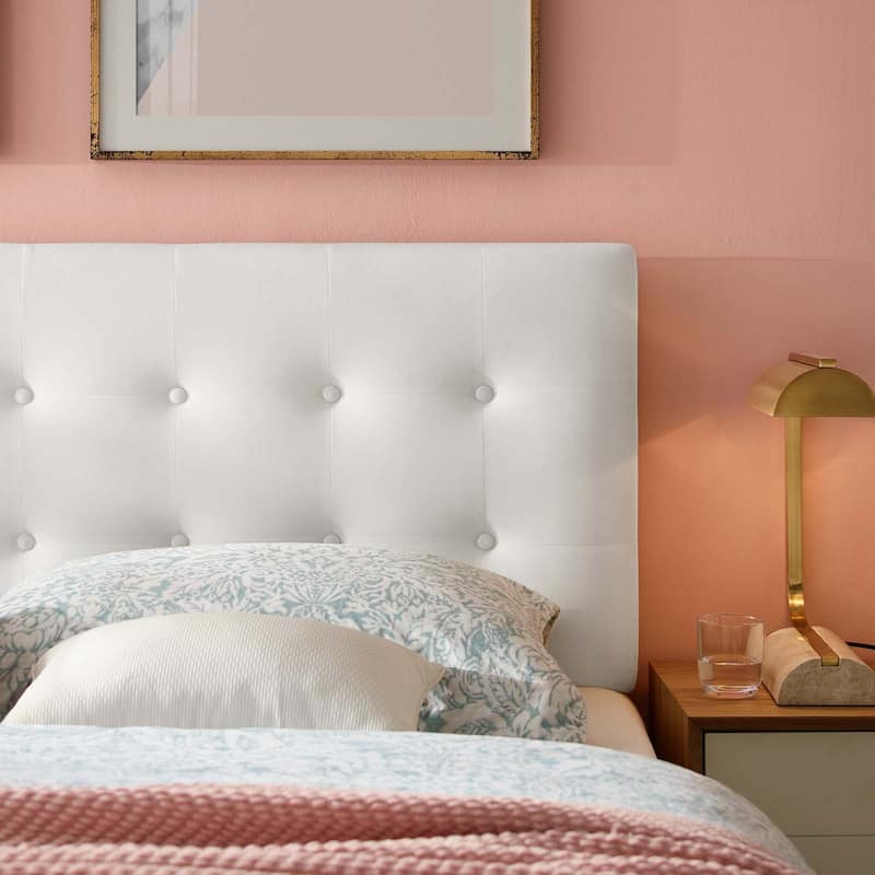 Carson Carrington Labbgard Queen Tufted Velvet Headboard - White