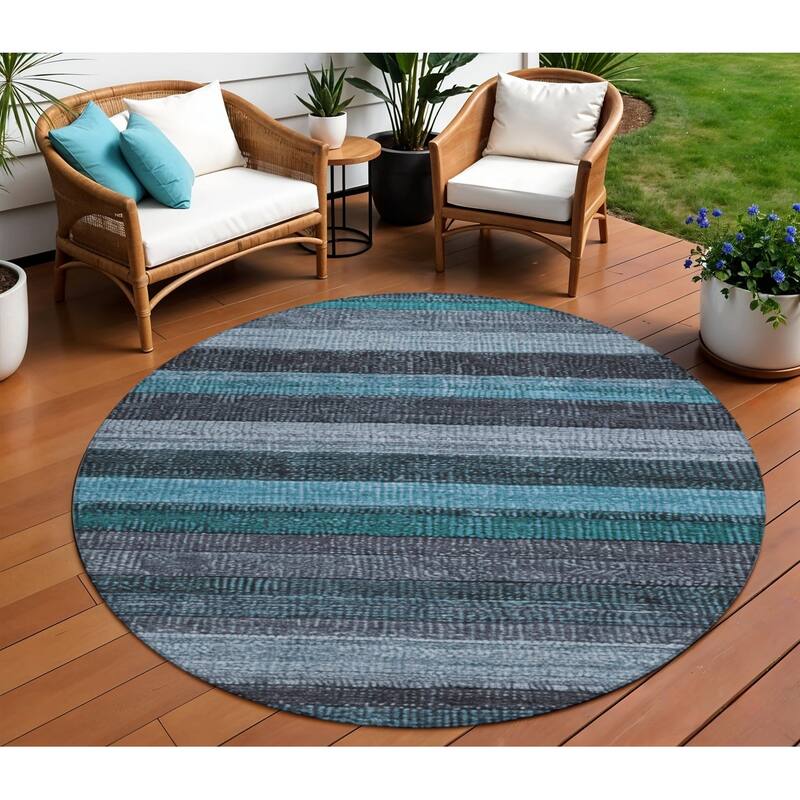 HomeRoots Striped Transitional Rectangle Outdoor Rug - 8' Round