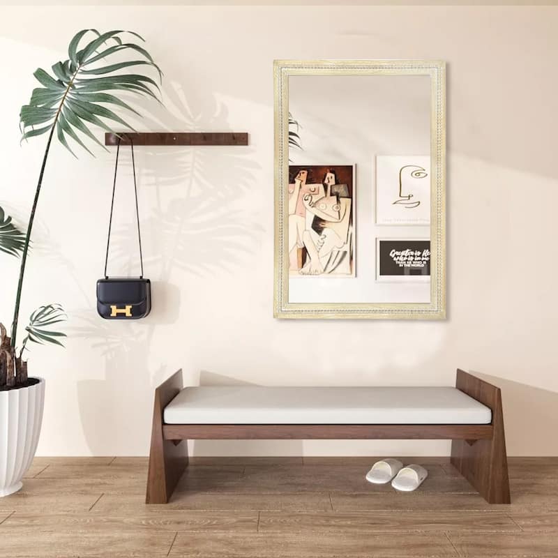 Country-Style Wooden Bead Mirror Enhances Your Home Style