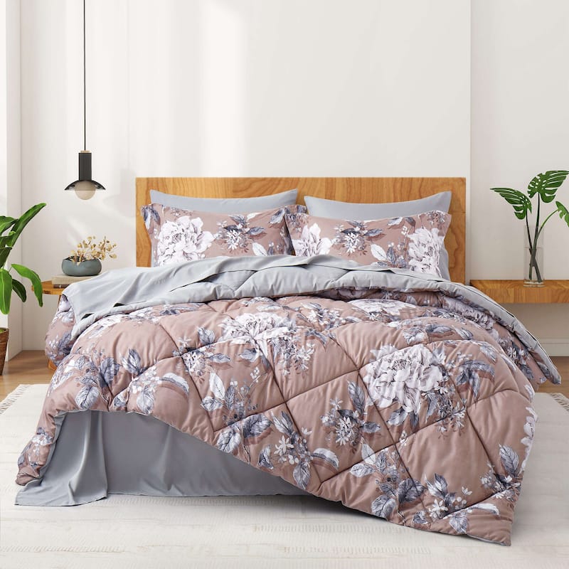 All Season Floral Printed Reversible 7-Piece Bed in a Bag With Sheet Set - Camel - King