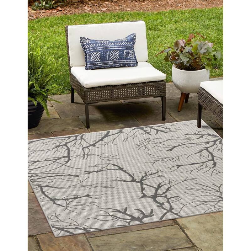 Outdoor Turgh Collection Area Rug
