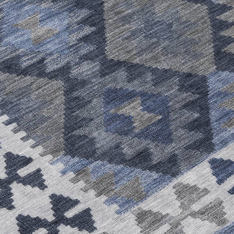 Machine Washable Indoor/ Outdoor Boho Global Chantille Rug
