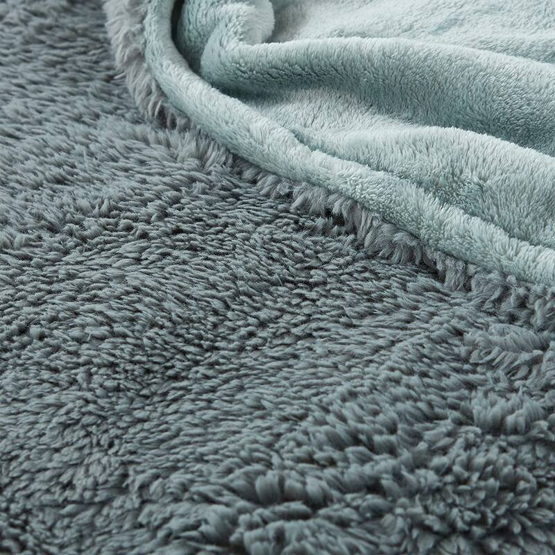 Puts This To Sleep® - Coma Inducer® Bed Blanket - Emerald Gray