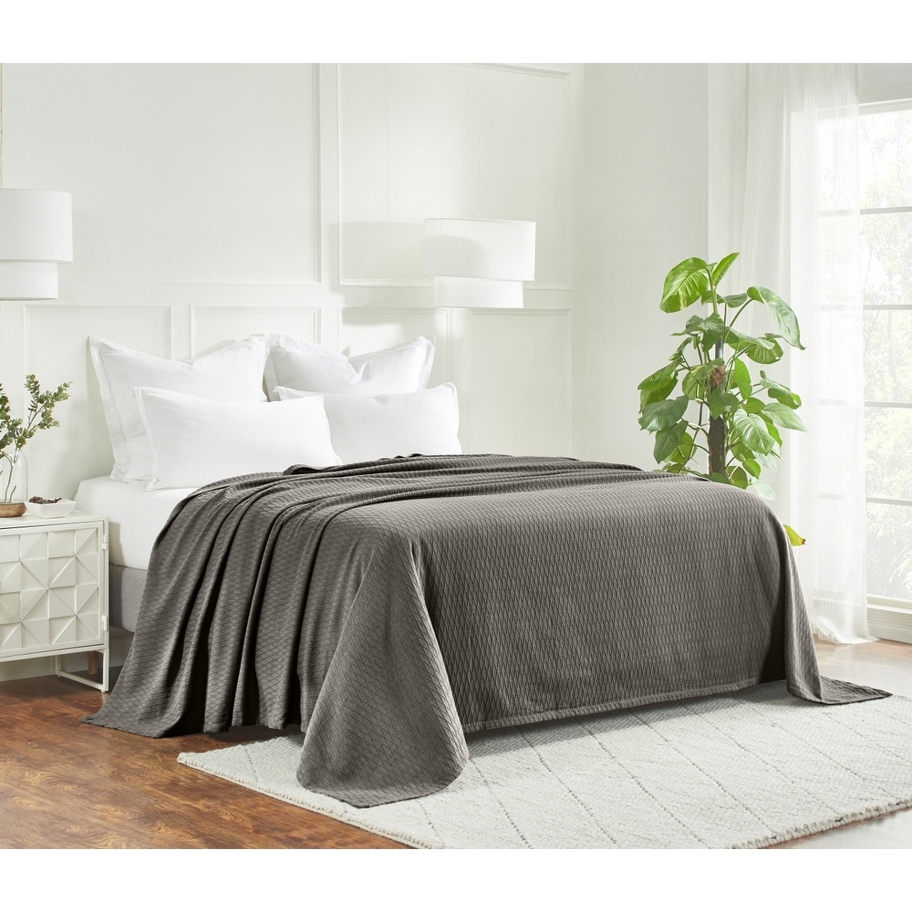 Throw for bed grey 2025