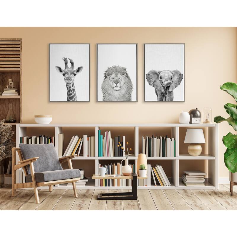 Kate and Laurel Sylvie Baby Giraffe and Elephant Canvas By Simon Te - Gray