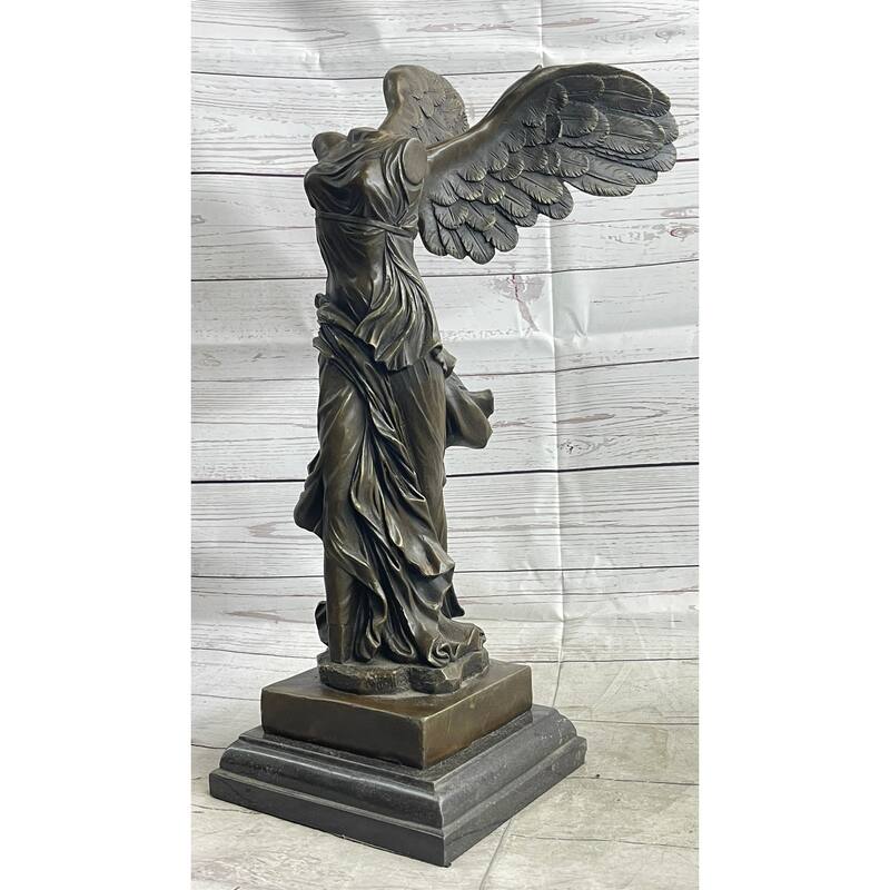 Winged Nike Of Samothrace Ancient Greek Sculpture Statue Replica From The Louvre