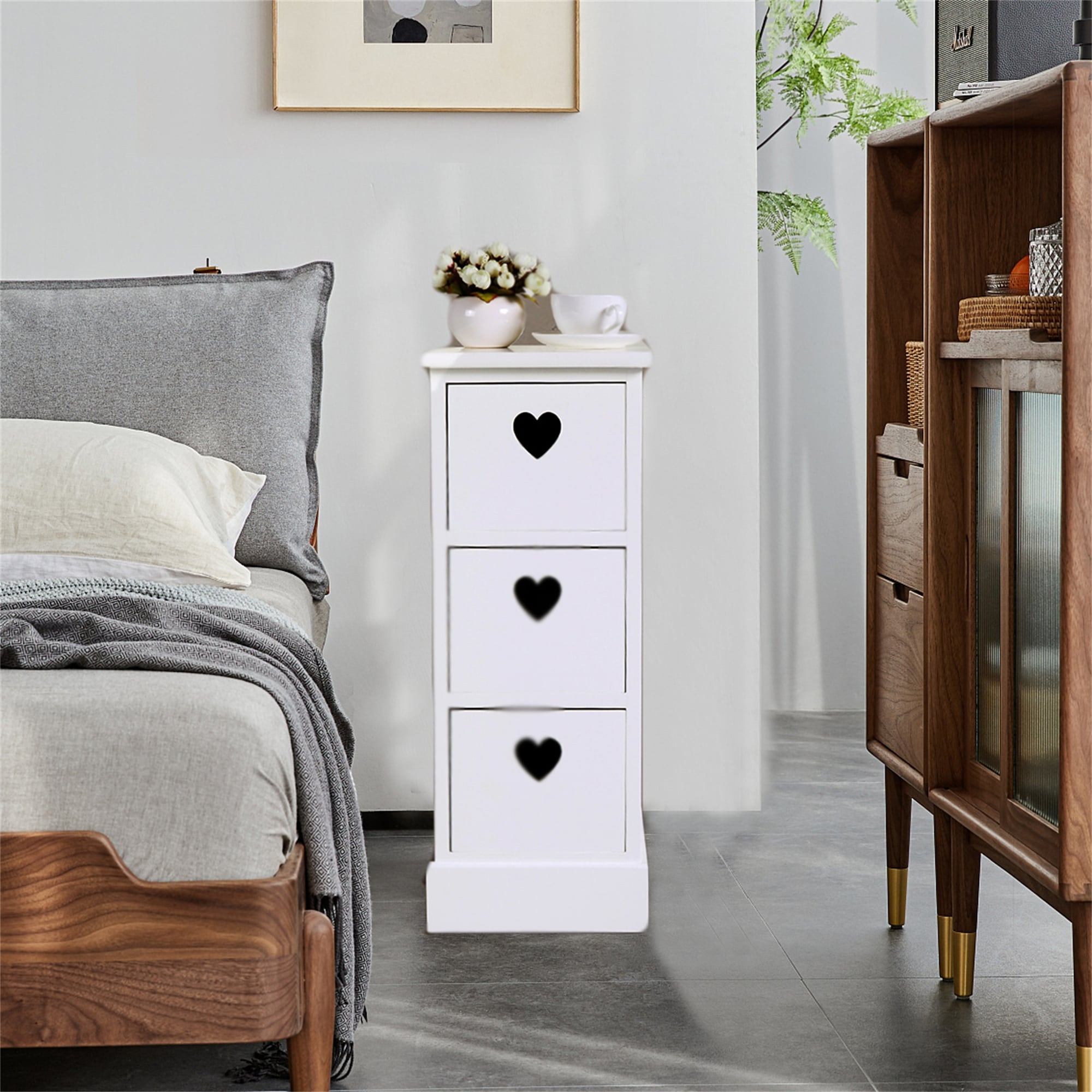 White heart hot sale bedside table