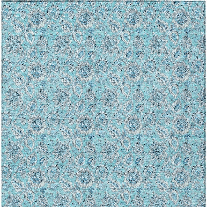 HomeRoots Floral Transitional Rectangle Outdoor Rug
