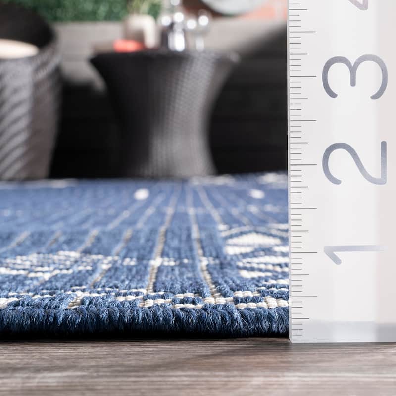 Nuloom Lowen Tribal Indoor/Outdoor Area Rug