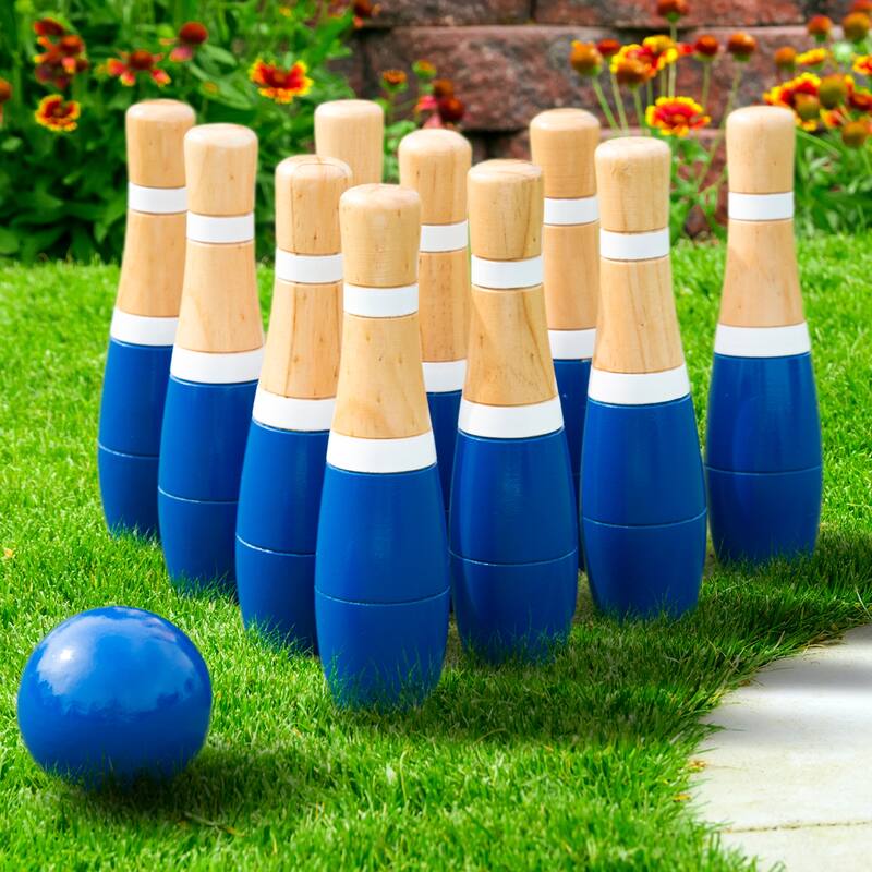 Set of 2 Outdoor Games – Lawn Bowling Game and 6-Pack of Large Dice by Hey! Play! - 2-4 Years