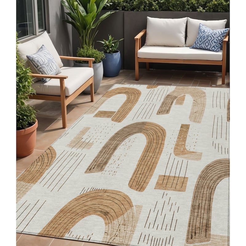 HomeRoots Geometric Transitional Rectangle Outdoor Rug - 5' X 8'