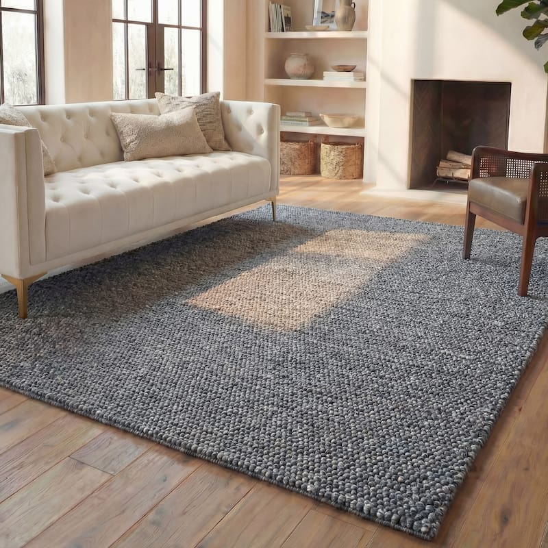 SAFAVIEH Handmade Natura Gonnie Wool Rug