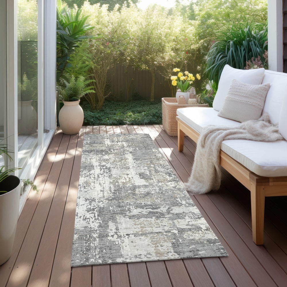 Machine Washable Indoor/ Outdoor Abstract Chantille Rug