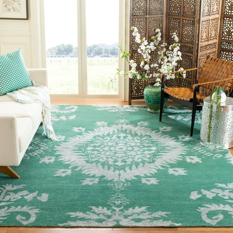 SAFAVIEH Hand-knotted Stone Wash Theddy Modern Wool Rug - 6' x 9' - Emerald